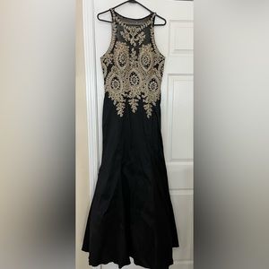 Black/gold prom dress used once